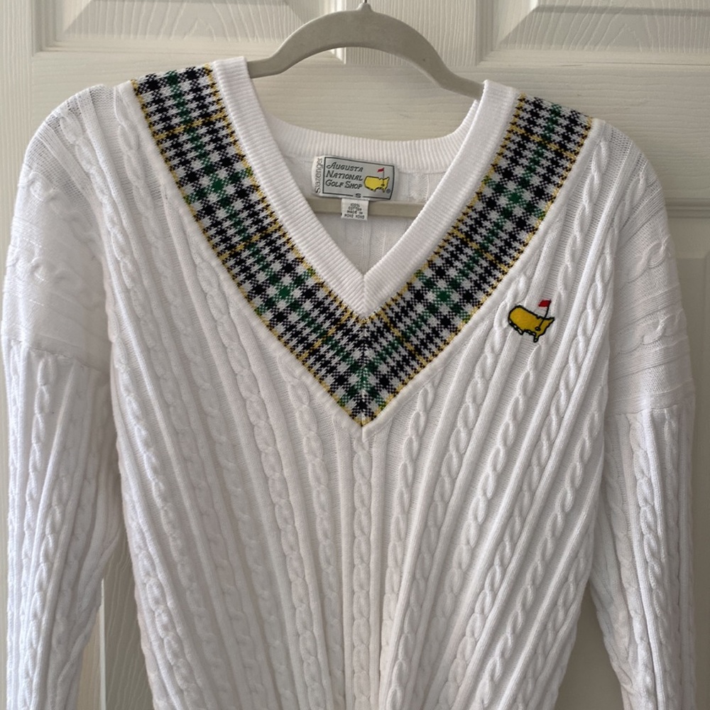 Master’s Golf Tournament Augusta National White Sweater collectible RARE